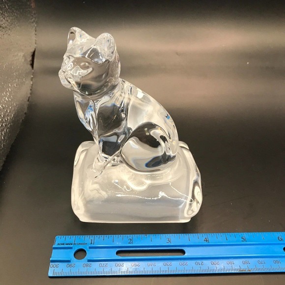Lead Crystal Cat on Frosted Pillow Paperweight Figurine Crystal D'Arques - Picture 10 of 10